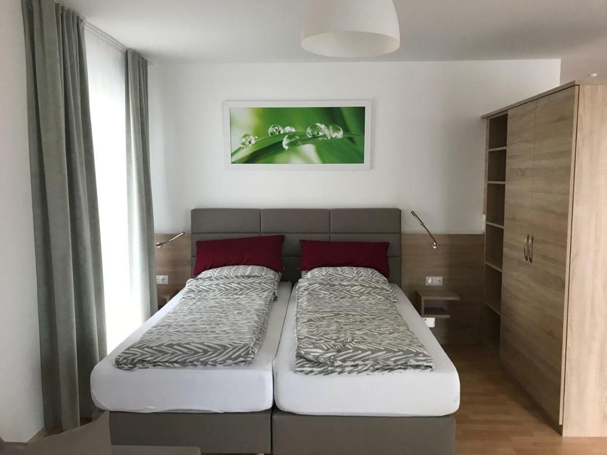 Espelkamp Gaestehaus Bagian luar foto